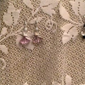 Pink ones are 1 3/4 $ nickel free.“. Clear & black hearts are 1 1/2”long. New